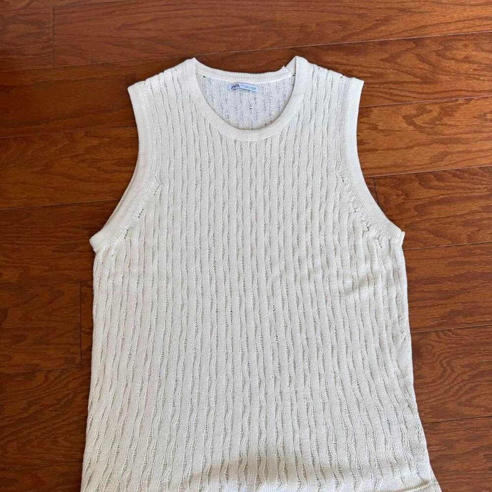 Zara Men's White and Cream Vest